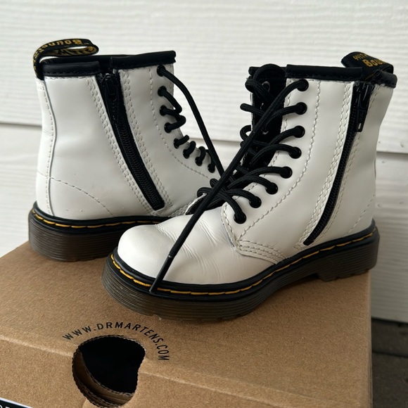 Toddler 1460 Dr. Martens boots - Picture 6 of 7